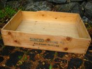 Gammel klippfisk trekasse i tre SUNCO TRADING AALESUND NORUEGA Brukt