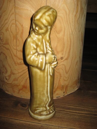 Figur fra Figgjo JENTE ca 28 cm høg Fra 1963