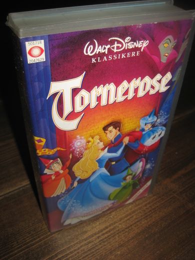 TORNEROSE. 1959, 7 ÅR, 71 MIN.