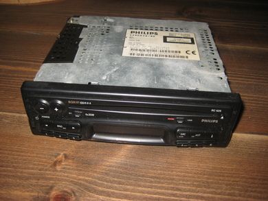 PHILLIPS bilradio ikkje testa selges billig