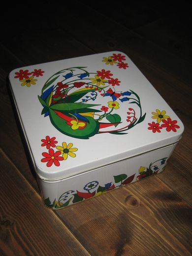 Pen kakeboks fra 60-70 tallet