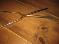 Gammel krølltang noe for deg?