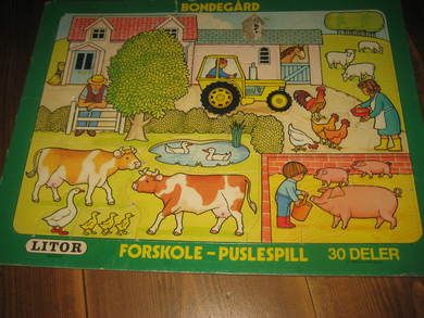 LITOR puslespill, Bondegård, 8250401,   Mangler en brikke. 1984.