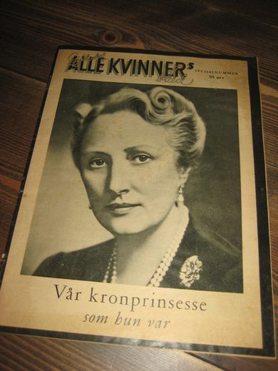 1954 SPESIALNUMMER ALLE KVINNERS blad Vår kromprinsesse som hun var
