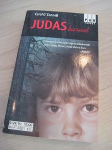 CONELL: JUDAS barnet. 2001. 