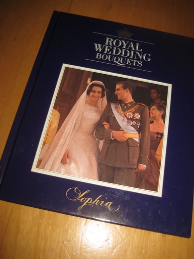 ROYAL WEDDING BOUQUETS. Sophia. 1988.