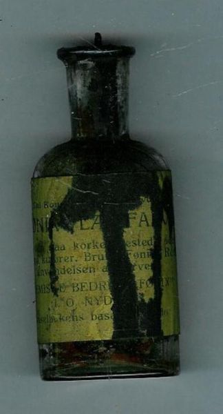 Flaske uten innhold FØNIX LÆRFARVE fra CHEMISKE BEDRIFT 