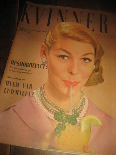 1958 nr 030 kvinner OG KLÆR