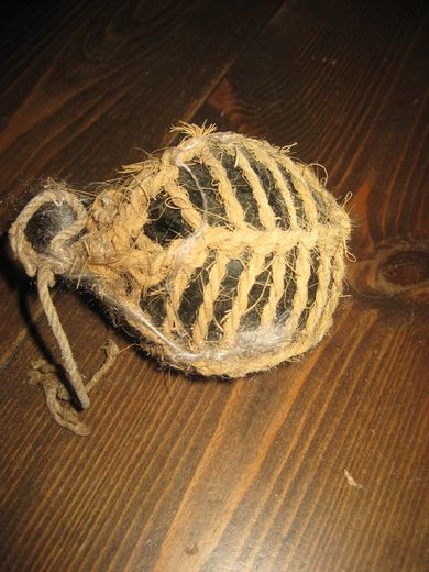 Kavlkule med netting ca 8 cm i diameter 20-30 tallet