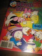 2001 nr 040 DONALD DUCK & CO