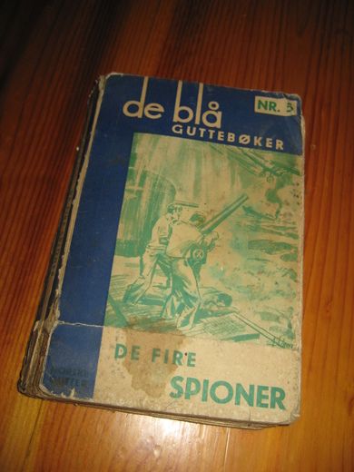 EDGAR: DE FIRE SPIONER. 1934.