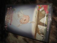 ANGELINA BALLERINA. 2000, 60 MIN.
