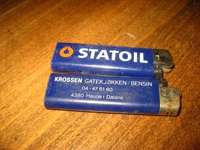 STATOIL, fra KROSSEN Gatekjøkken Bensin, Tlf (04)476160, Hauge i Dalene. 