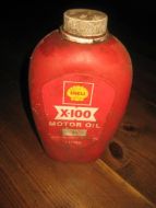 Tom plastflaske SHELL X-100 MOTOROIL dette er nr 2