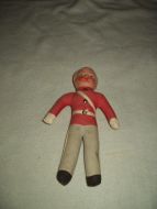 Eldre leikesoldat 27 cm høg