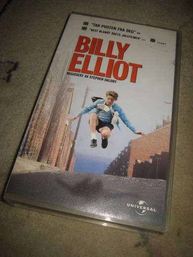 BILLY ELLIOT. 2000, 11 ÅR, 113 MIN