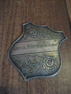 Meget pent jakkemerke i sølv