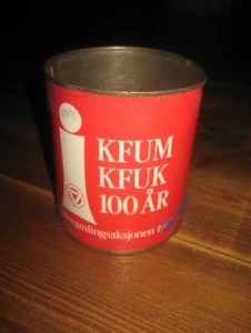 INNSAMLINGSBØSSE KFUM KFUK 100 ÅR, 1980. 