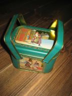 Engelsk boks ca 13*9 cm stor 10 cm høg