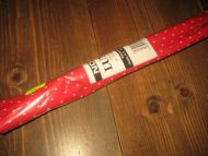 Ubrukt rull hyllepapir eller bokomslag fra 80-90 tallet 50 cm *5 meter dette er rull nr H 7