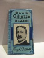 BLUE Gilette BLADE.