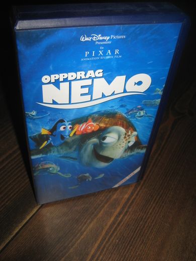 OPPDRAG NEMO 2003 5 ÅR 96 MIN '