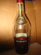 MARTELL V.S.O.P OLD FINE COGNAC.                        80 tyallet.