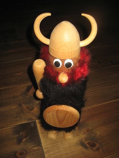 Tøff viking ca 37 cm høg