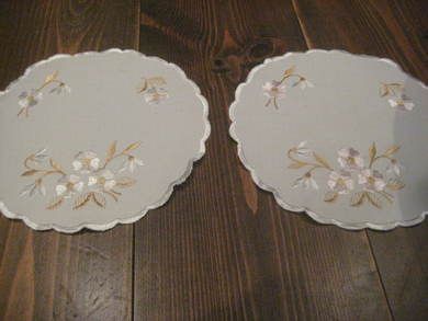 Brikker 2 stk ca 22 cm i diameter