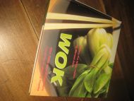 WOK. Retter fra Kina, Japan og Sørøst Asia. 1998.