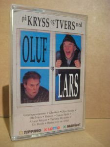 på KRYSS og TVERS med OLUF og LARS. 1991.