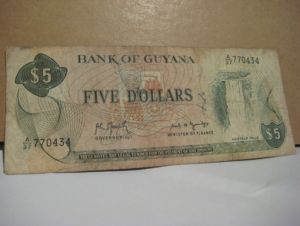 FIVE DOLLAR, A/37 770434. GUYANA.