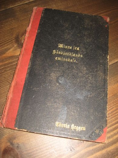 Minne fra Sønsdhordlands amtsskole. 1894.