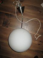 Stor taklampe med kuppel i krus ca 23 cm i diameter 60 tallet