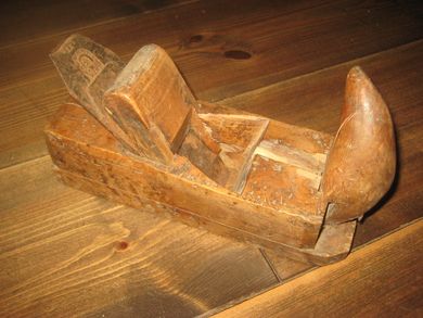 Gammel pen WARD høvel i god stand 1800 tallet 23 cm lang