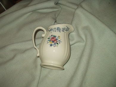 Meget pen mugge utenlandsk produsert