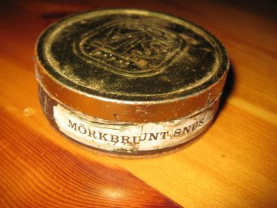 Boks uten innhold MØRKEBRUNT SNUS 60 tallet?