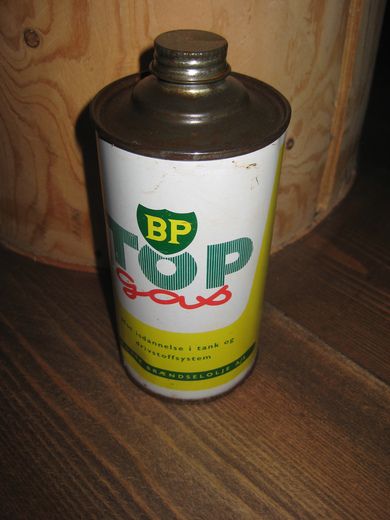 Boks med innhold, BP TOP Gas. Fra Norsk Brændselølje. 60 tallet.