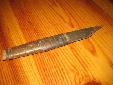 Nostalgisk skomakerkniv fra gammelt skomakeri i Utvik tidleg 1900