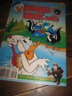 2002 nr 037 DONALD DUCK & CO
