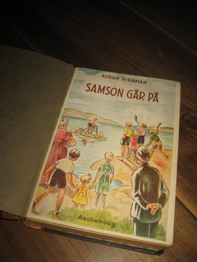 HIERMAN: SAMSON GÅR PÅ 1943