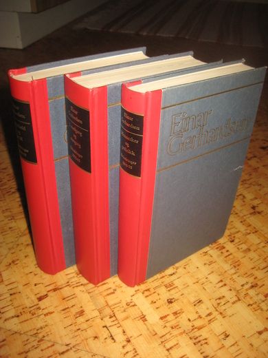 Gerhardsen, Einar: Samarbeid og strid. Erindringer 1945-55 -  Imedgang og motgang. Erindringer 1955-65 - Mennesker og politikk. Erindringer 1965- 78. 1978. 