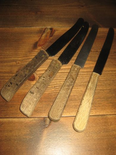 Lot eldre kjøkkenkniver med trehandtak 4 stk 50-60 tallet