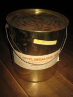 Stort spann 10 KG APPELSINMARMELADE fra Bergensmeieriet 70 tallet Ca 23 cm i diameter 25 cm høg