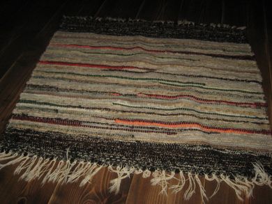 Teppe fra 50-60 tallet ca 70* 70 cm stort