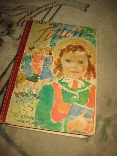 HØST, MAY: Titten.1942.