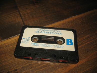 SUNNMØRSTOPPEN SLAGERVISA