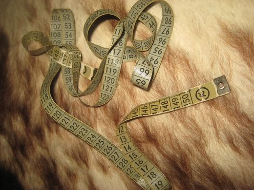 Eldre målband fra systue merka 