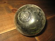 Pen kavlkule mørk grønn ca 7 cm i diameter merka PCF