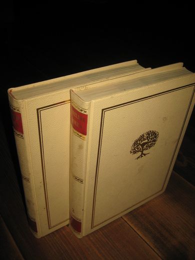 Hambro Cato: FORELDREBOKEN Et oppslagsverk om barn og ungdom I-II 1961